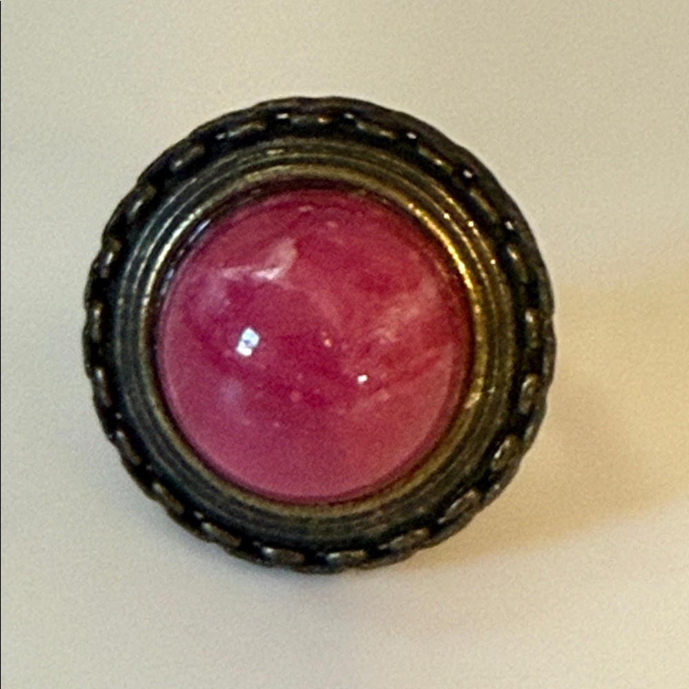 Vintage brass Pink acrylic Stone Ring Sz 9.5